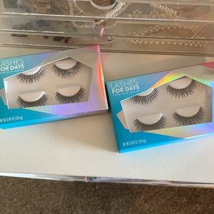 NIB 2 packs of Lashes